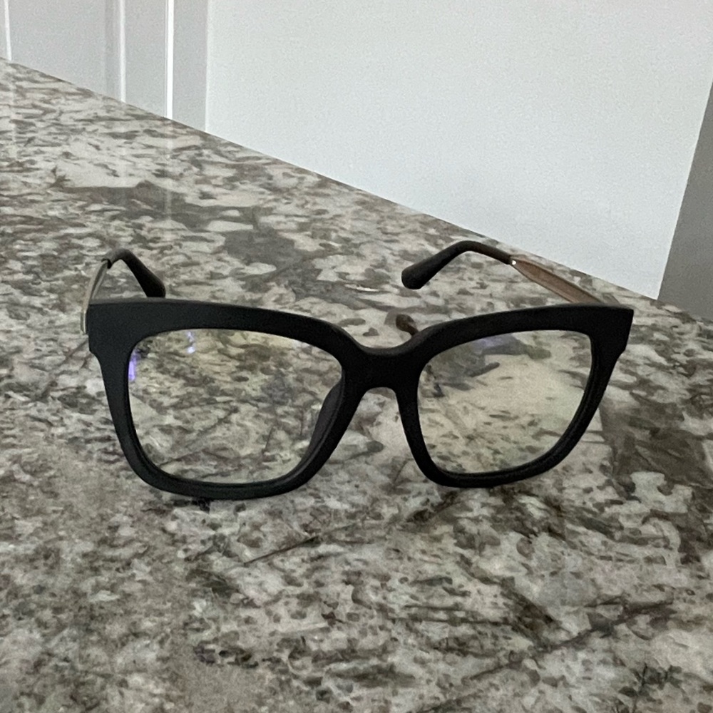 DIFF eyewear Blue-light blocking glasses